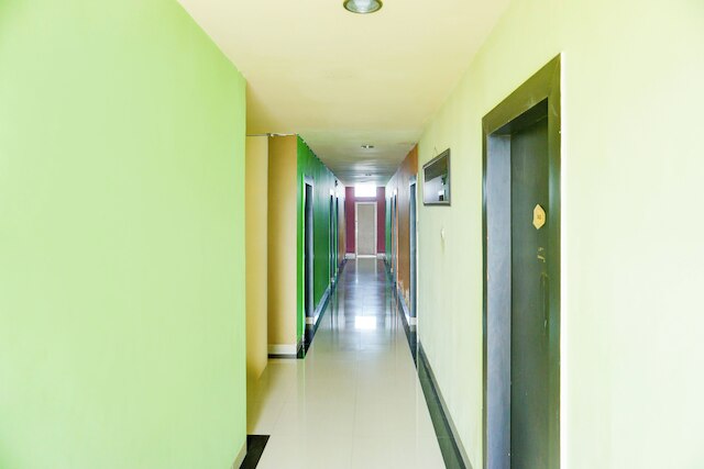 コレクション O R.スカムト ニア パレンバン トレード センター モール