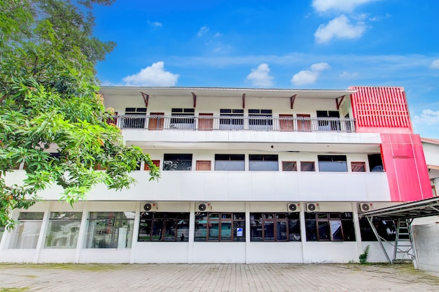 ホテル O J ルビー ホテル