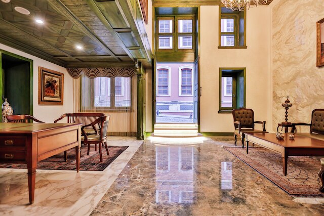 エメラルド マンション ホテル