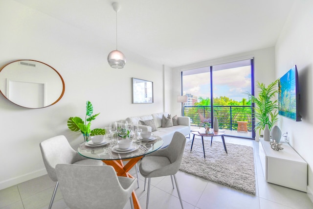 ダウンタウン ドラル コンド ウィズ フリー パーキング