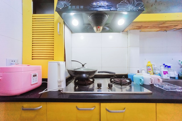 31Mahjong Projection 3bedr Subway Bund