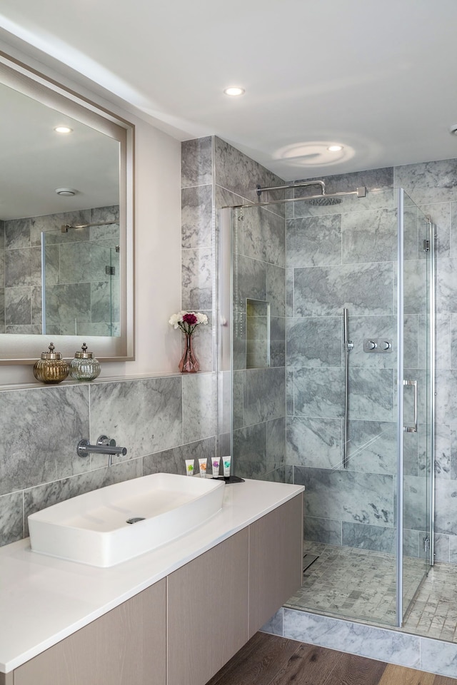 モダン ファミリー ホーム イン ケンジントン