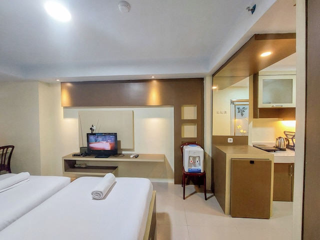 グッド ディール アンド ホーミー スタジオ アパートメント アット マンスィール レジデンス