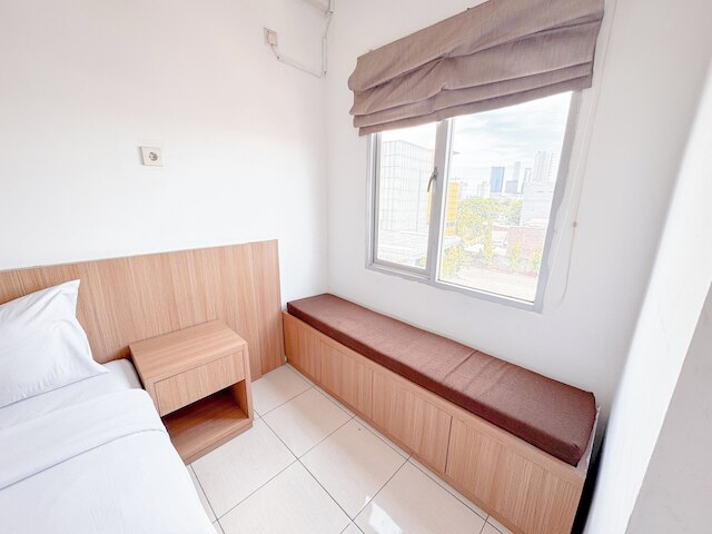 コンパクト アンド レストフル スタジオ アット パビリオン ペルマタ アパートメント