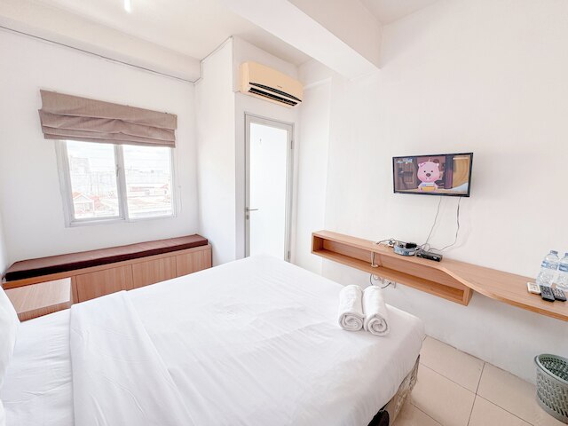 コンパクト アンド レストフル スタジオ アット パビリオン ペルマタ アパートメント