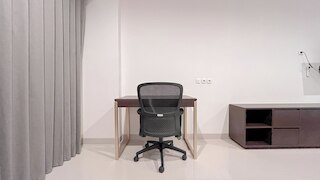 セレーン スタジオ (ノー キッチン) スペース スケールズ レジデンス ヌサドゥア バリ アパートメント