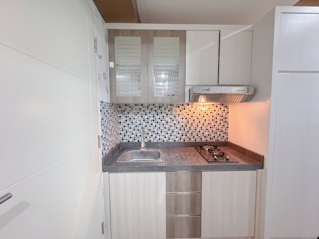 コンフォータブル リビング アンド グッド プレイス 1 ベッドルーム アット タングリン スーパーモール マンション アパートメント