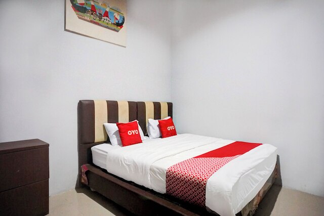 ホテル O パンシング ニア ウニベルシタス ネゲリ メダン ( UNIMED ) フォーマリー ナディラ ホームステイ