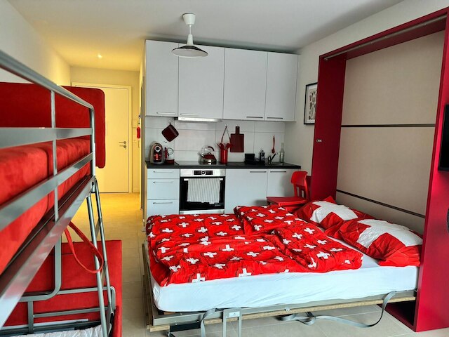 グレープ プレイス ウィズ ウォッシングマシン