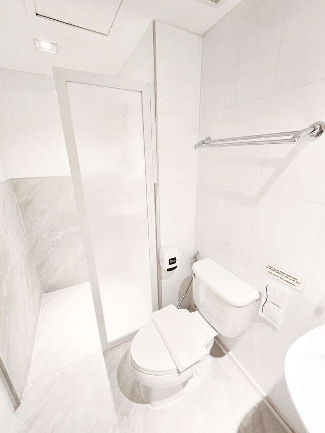 アセラ プラトゥーナム ホテル