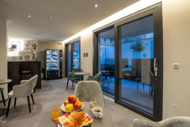 アルビオ I ウィルマズ アパートメンツ