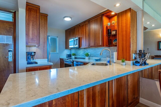 メネフネ ショアーズ 324 2 ベッドルーム コンド