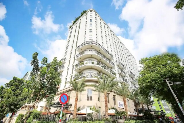 エメラルド パビリオン スイーツ サイゴン