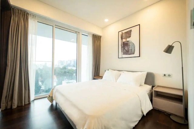 セレニティ スカイ スイーツ イン ディストリクト 3