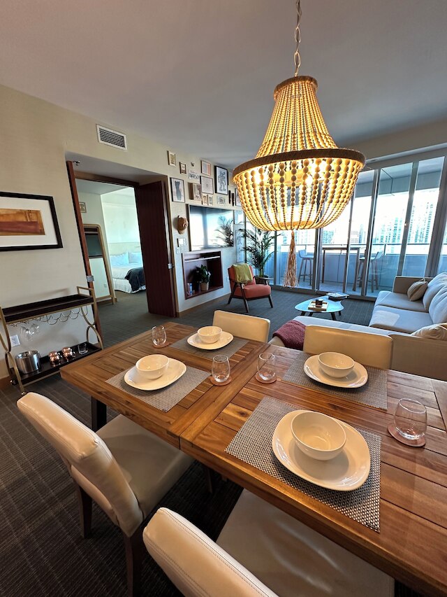 AKA ブリッケル コンド フリー パーキング バイ パレルモ ホーム マイアミ