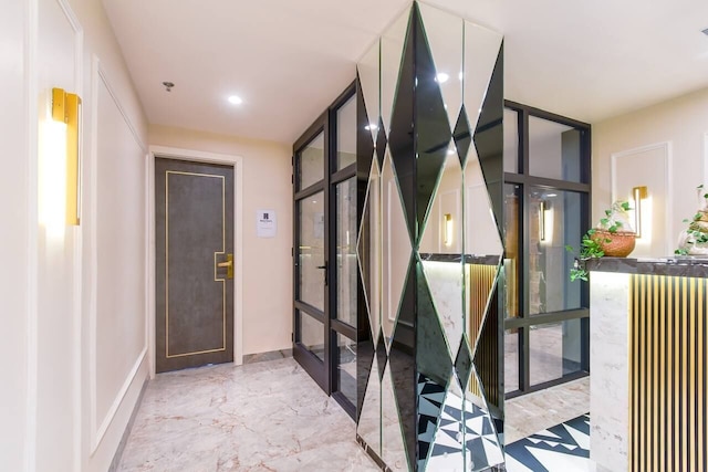 レヴァー ホテルズ