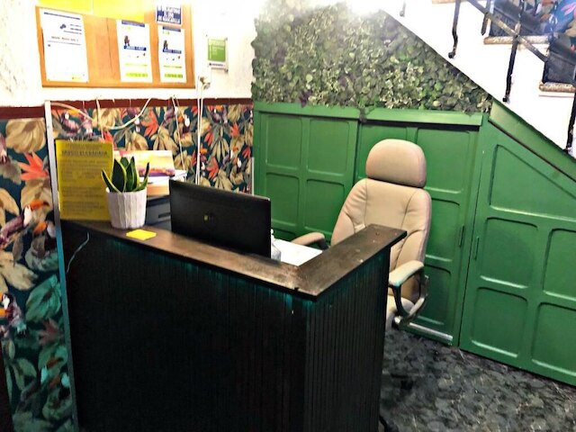 バルビエリ グラナダ ペンシオン