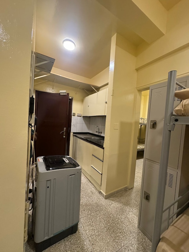 ブランドニュー ボーイズ ホステル イン デイラ ドバイ