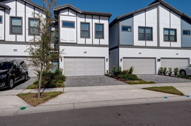 アメージング 5BD ファミリー タウンハウス アット パラディソ グランデ