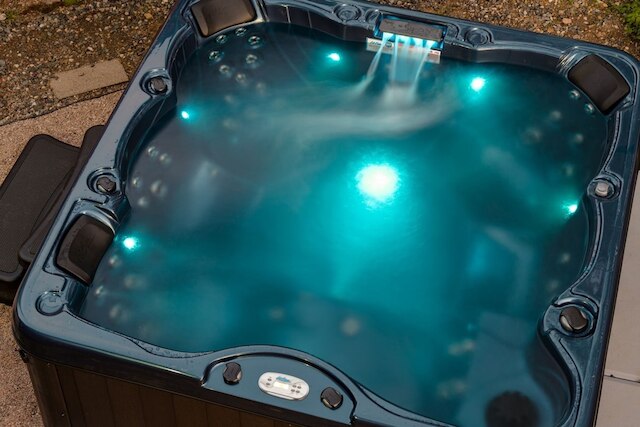 セリーン リトリート アメージング ビューズ ホットタブ サウナ エックスボックス