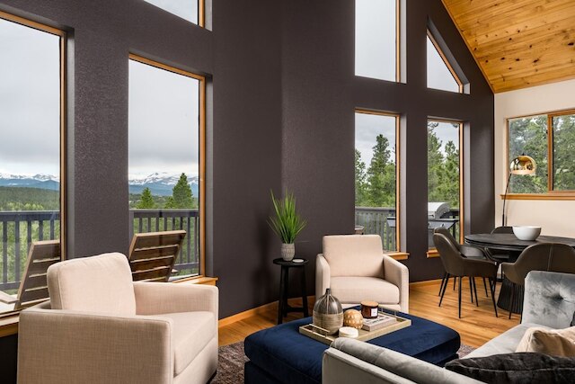 セリーン リトリート アメージング ビューズ ホットタブ サウナ エックスボックス