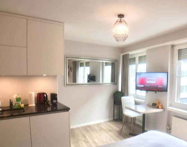 カヤ チューリッヒ ニーダードルフ