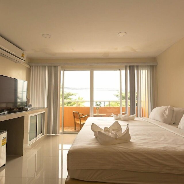 インフィニティ スカイ 2.0 ジョムティエン ビーチ