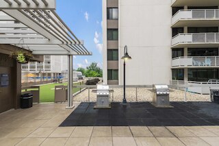 DC エアポート メトロライン アパートメンツ