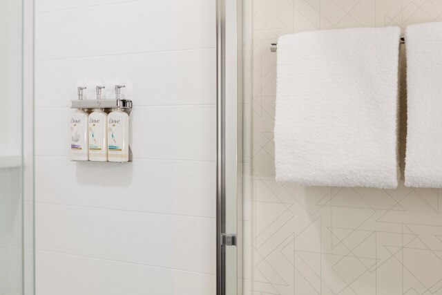 ホリデイ イン エクスプレス アンド スイーツ リンデン by IHG