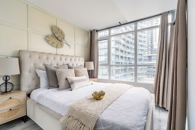 リベットステイズ - ザ パレード