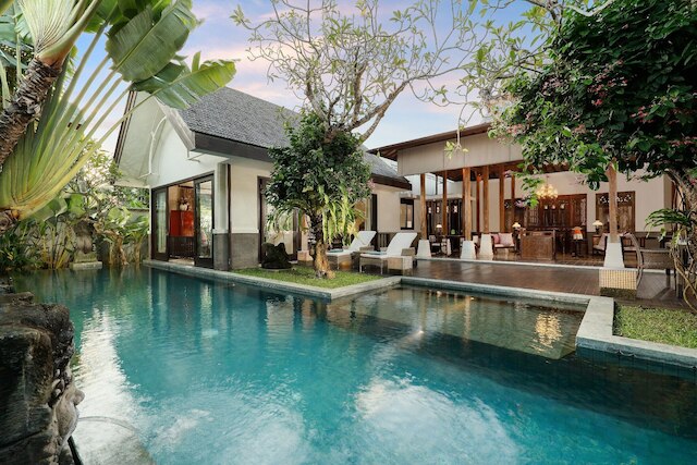 プリ ティボ タンジュン サヌール