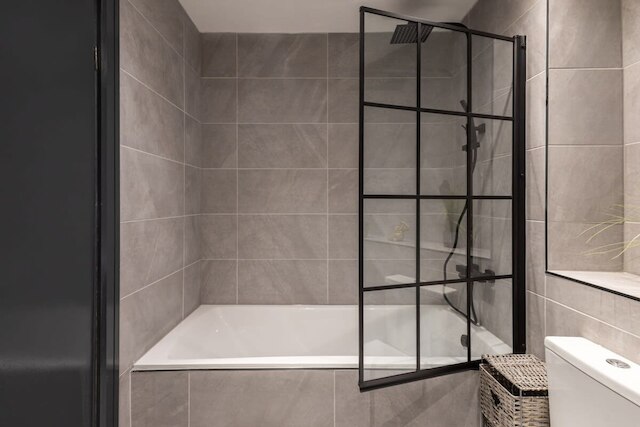 ホスト ステイ エクスチェンジ ストリート リビング