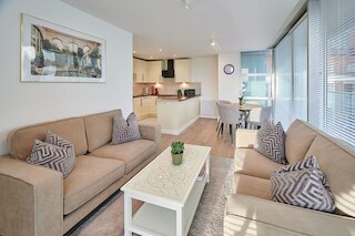 ホスト ステイ ザ ミュニシパル ビュー アボード