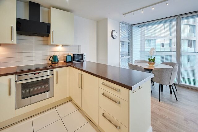 ホスト ステイ ザ ミュニシパル ビュー アボード