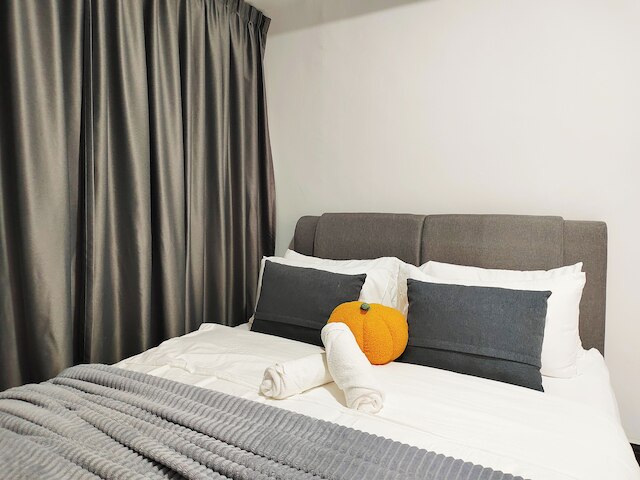 プラザ ベルジャヤ バイ マンハッタン グループ