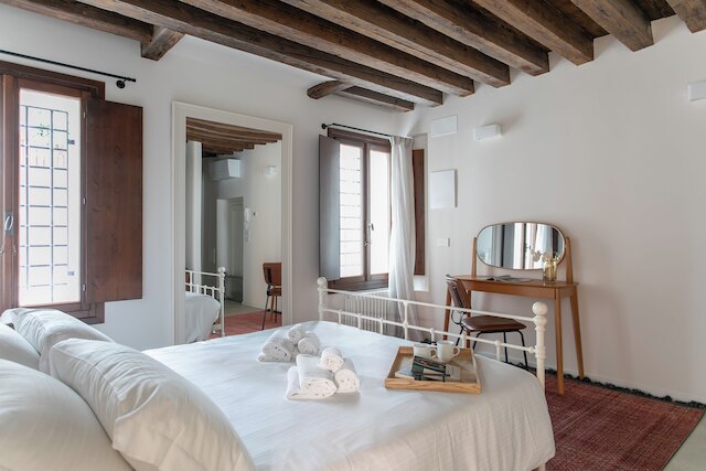 パラッツォ ヴェネレ アパートメンツ