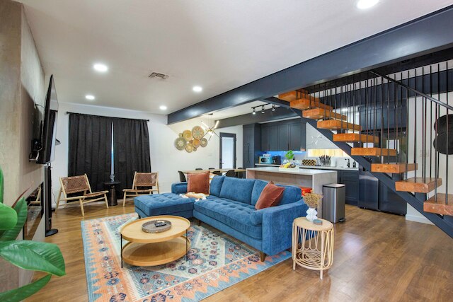 ベッドルーム イン ホーム 7 マイルズ フロム ダウンタウン