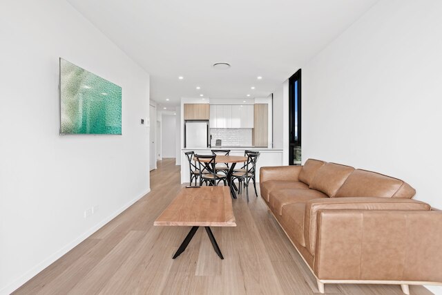 ウォーターフロント エスケープ アット エッセンティア