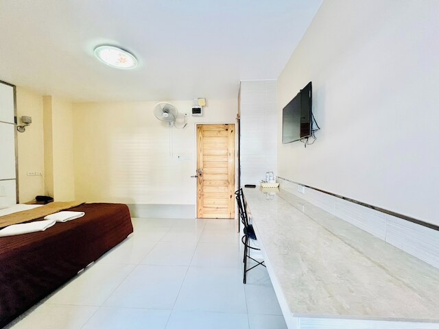 ヴィーラキット グランド ホテル