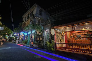 シャナ ホームステイ バイ EPS