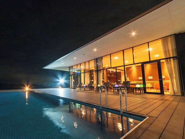 GLAMPROOK FUTTSU BRISTOL HILL (グランルーク 富津ブリストルヒル)