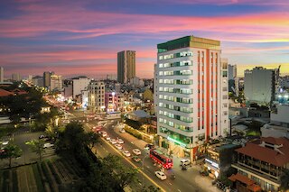 ELC ダ ナン ホテル