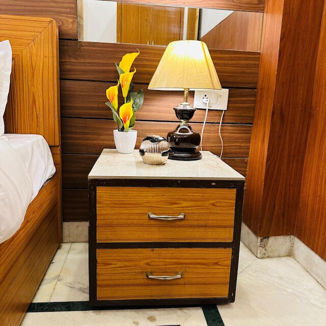 ディバイン イン ホテル ラジョーリー ガーデン