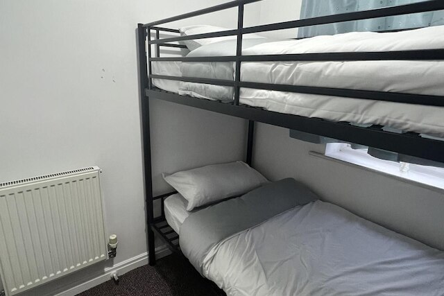 3ベッドルーム ニア トゥ ステーション プライベートガーデン WiFi