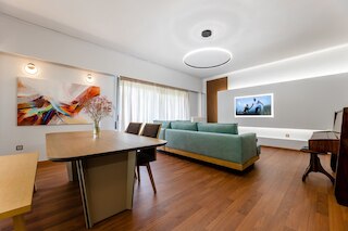 ラグジュアリー フラット アット アーケオロジカル ミュージアム