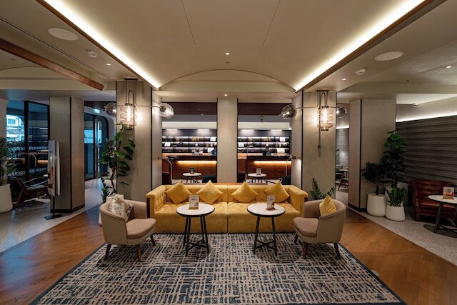 フォー ポインツ バイ シェラトン バンコク、スクンビット 22