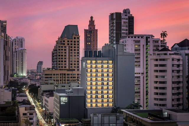 フォー ポインツ バイ シェラトン バンコク、スクンビット 22