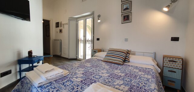 ザ スペイン パレス スイーツ、ルームズ、アパートメンツ & テラス