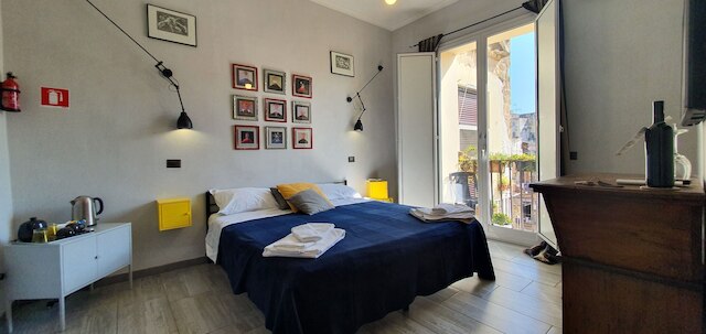 ザ スペイン パレス スイーツ、ルームズ、アパートメンツ & テラス