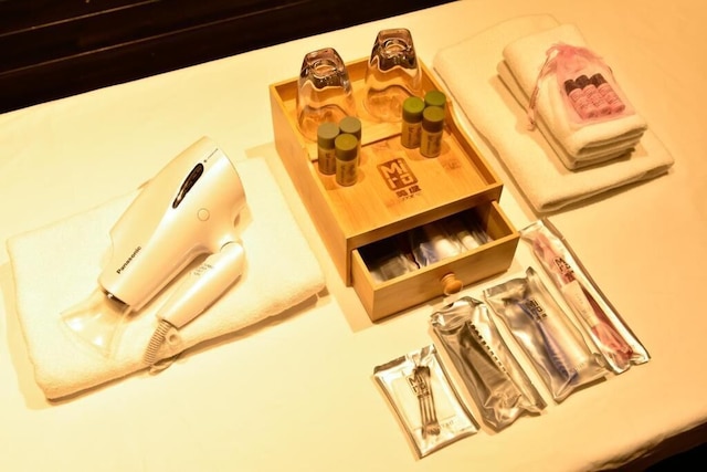 美盧八条源町別邸